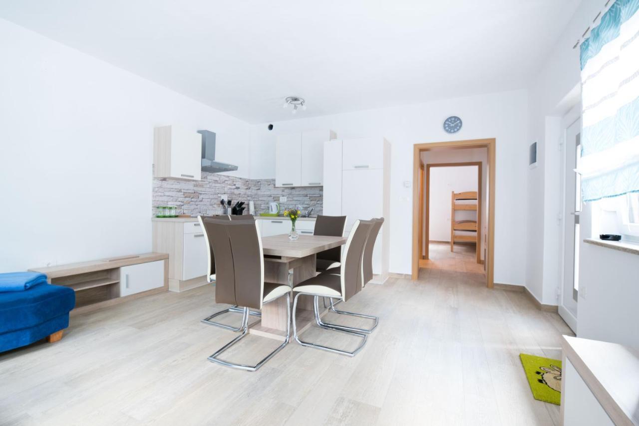 House Dormica Appartement Trenta Kamer foto