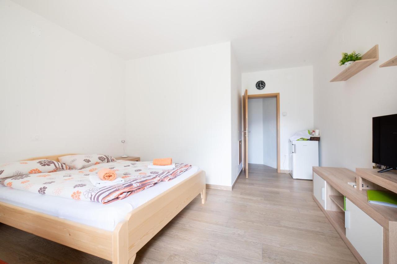House Dormica Appartement Trenta Buitenkant foto