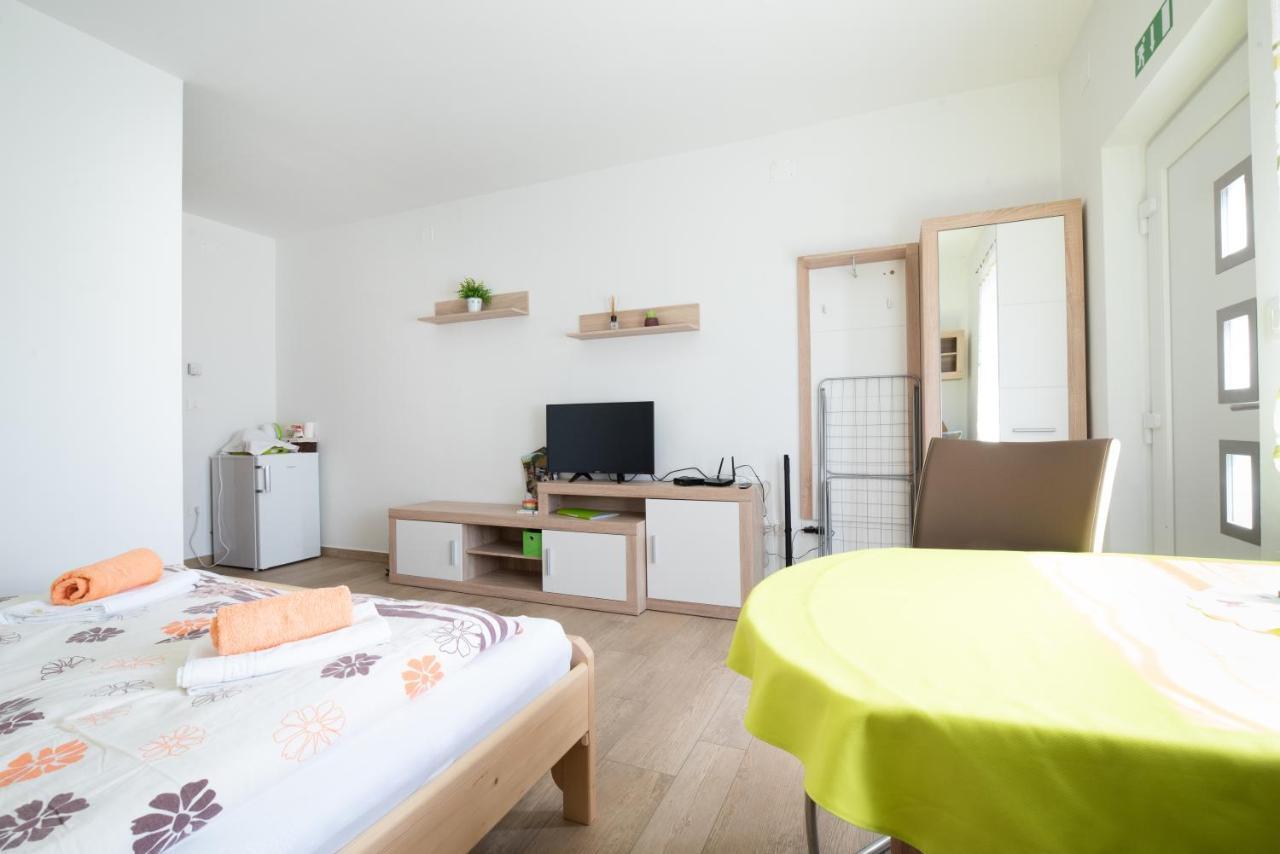House Dormica Appartement Trenta Buitenkant foto